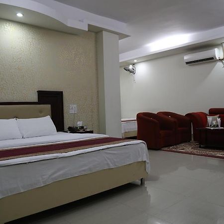 Hotel City Plaza Jessore Eksteriør billede